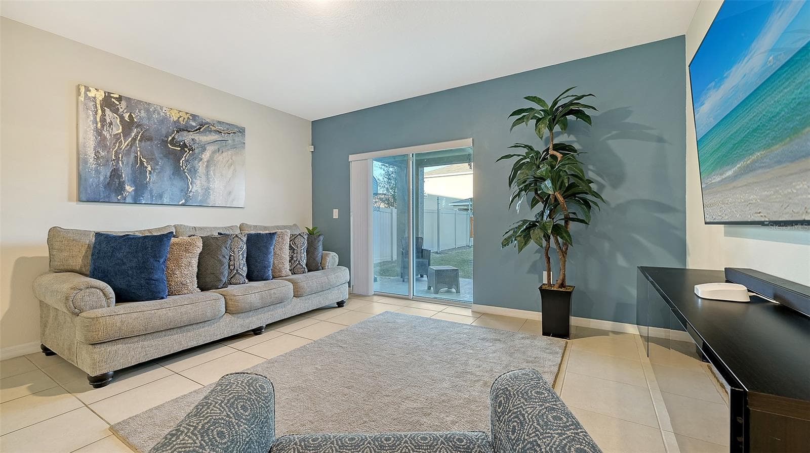 Single Family Residence at 3809 GOLDEN ORIOLE PKWY, SARASOTA, photo 19 of 48