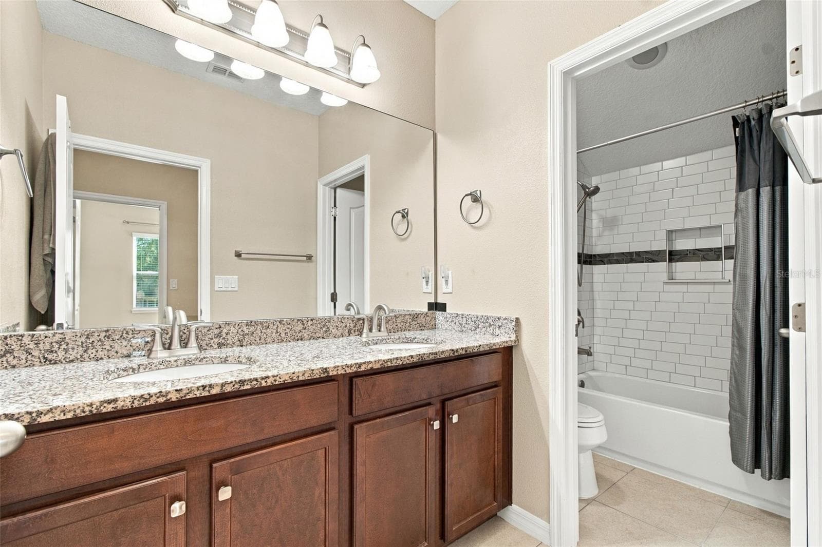 Townhouse at 17030 VILESTA DR, LUTZ, photo 31 of 53