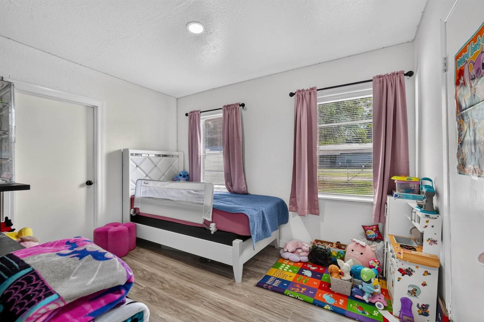 Single Family Residence at 1214 FLOMICH ST, DAYTONA BEACH, photo 14 of 42