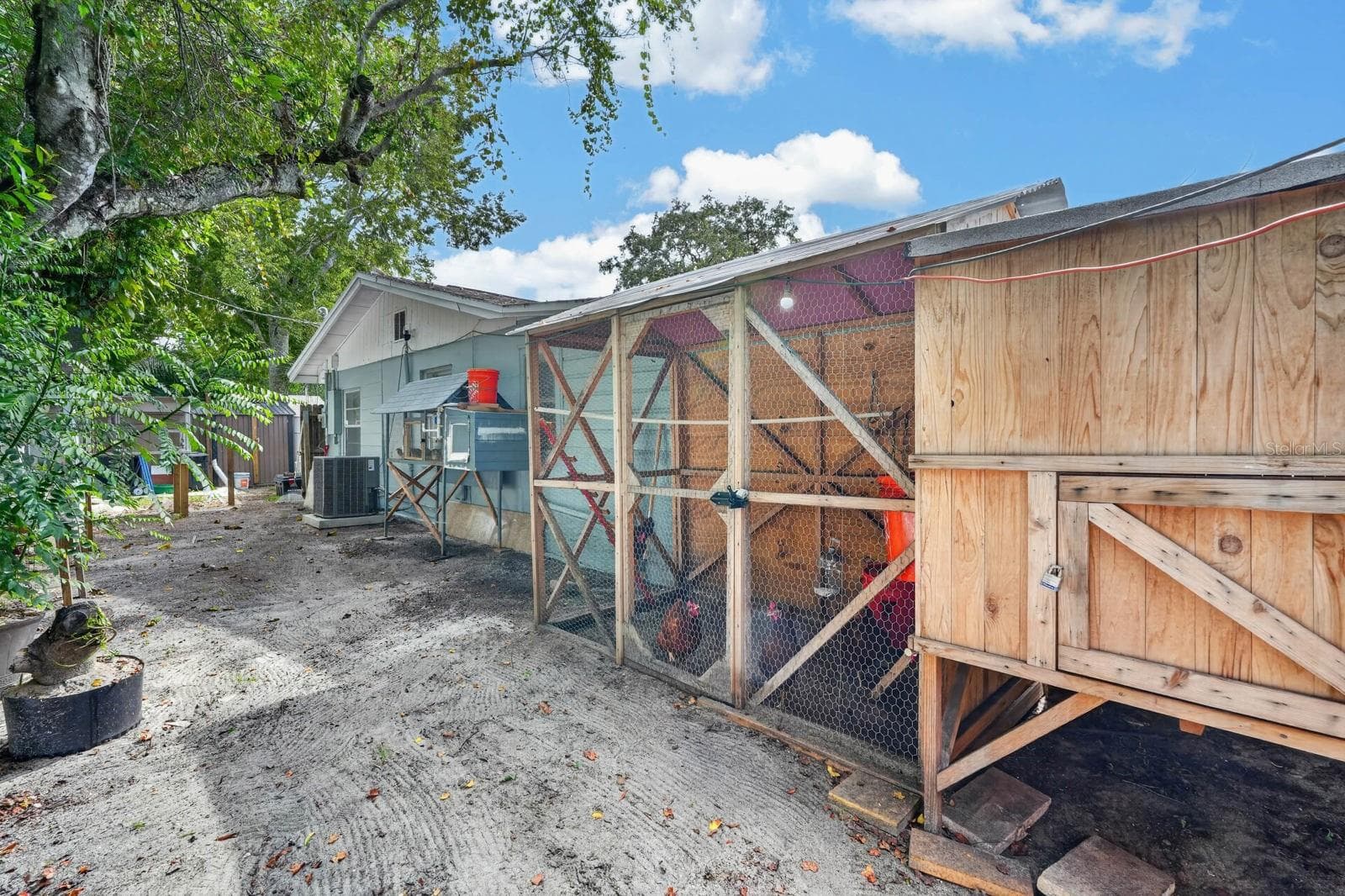 Single Family Residence at 1214 FLOMICH ST, DAYTONA BEACH, photo 32 of 42