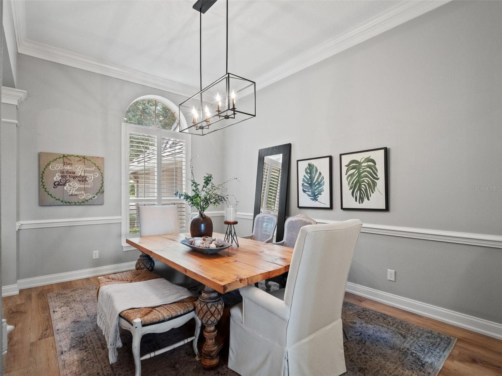 Single Family Residence at 25535 HAWKS RUN LN, SORRENTO, photo 12 of 75