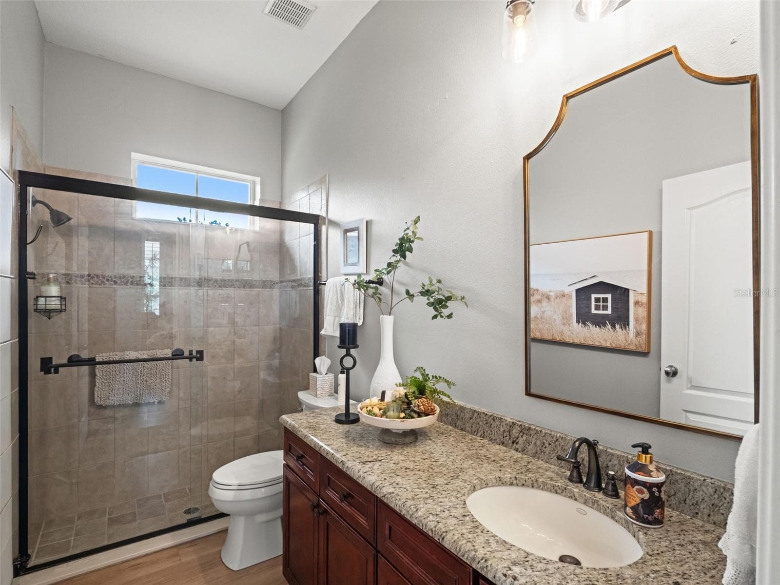 Full bath with walk in shower - 25535 HAWKS RUN LN, SORRENTO