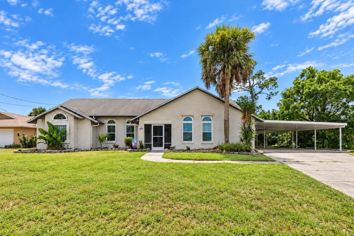 2504 GLENWOOD DR