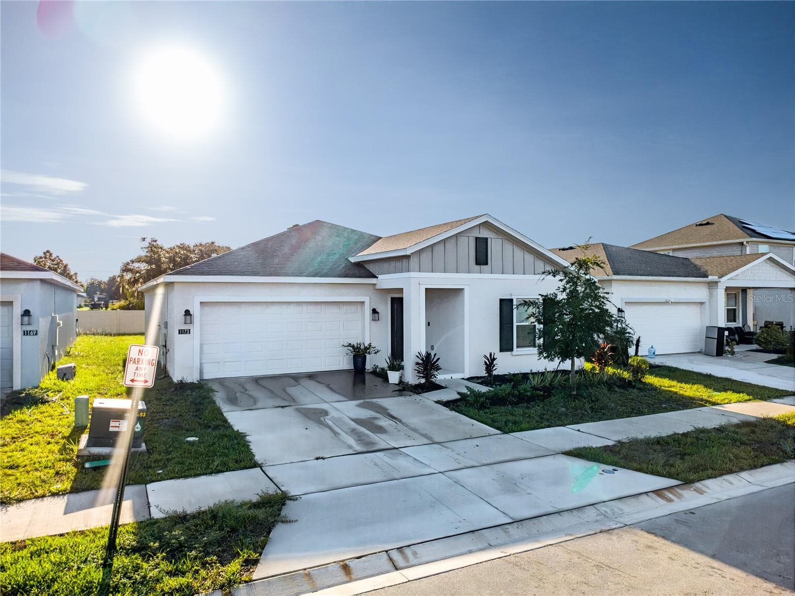 1173 DEEPWATER CIR