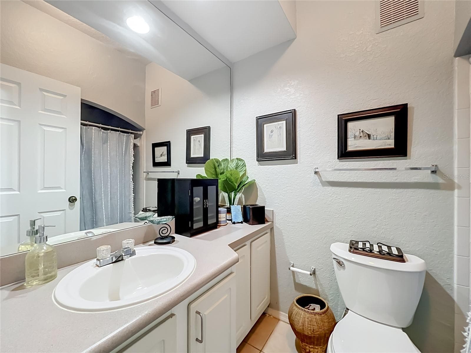 Condominium at 151 VILLA DI ESTE TER #205, LAKE MARY, photo 9 of 36