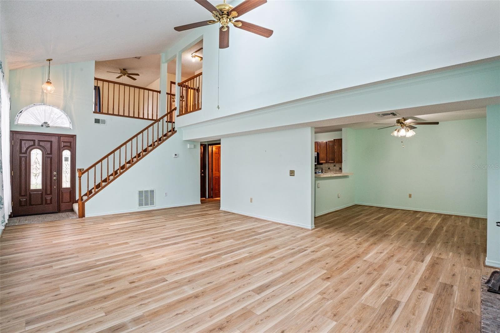 Half Duplex at 5412 RUTLAND CT, ORLANDO, photo 12 of 16