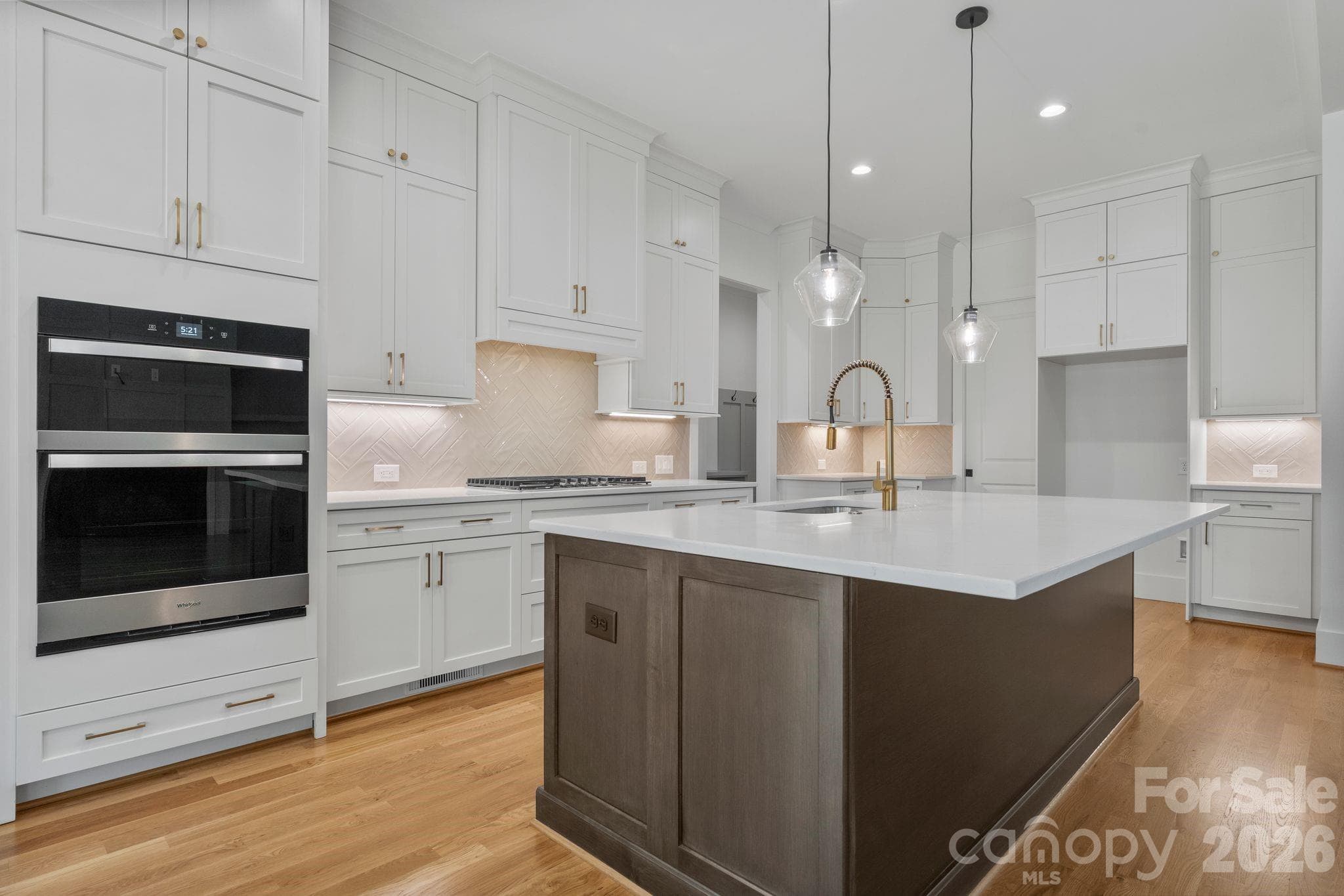 Kitchen - 80 42nd Avenue Drive NW, Hickory