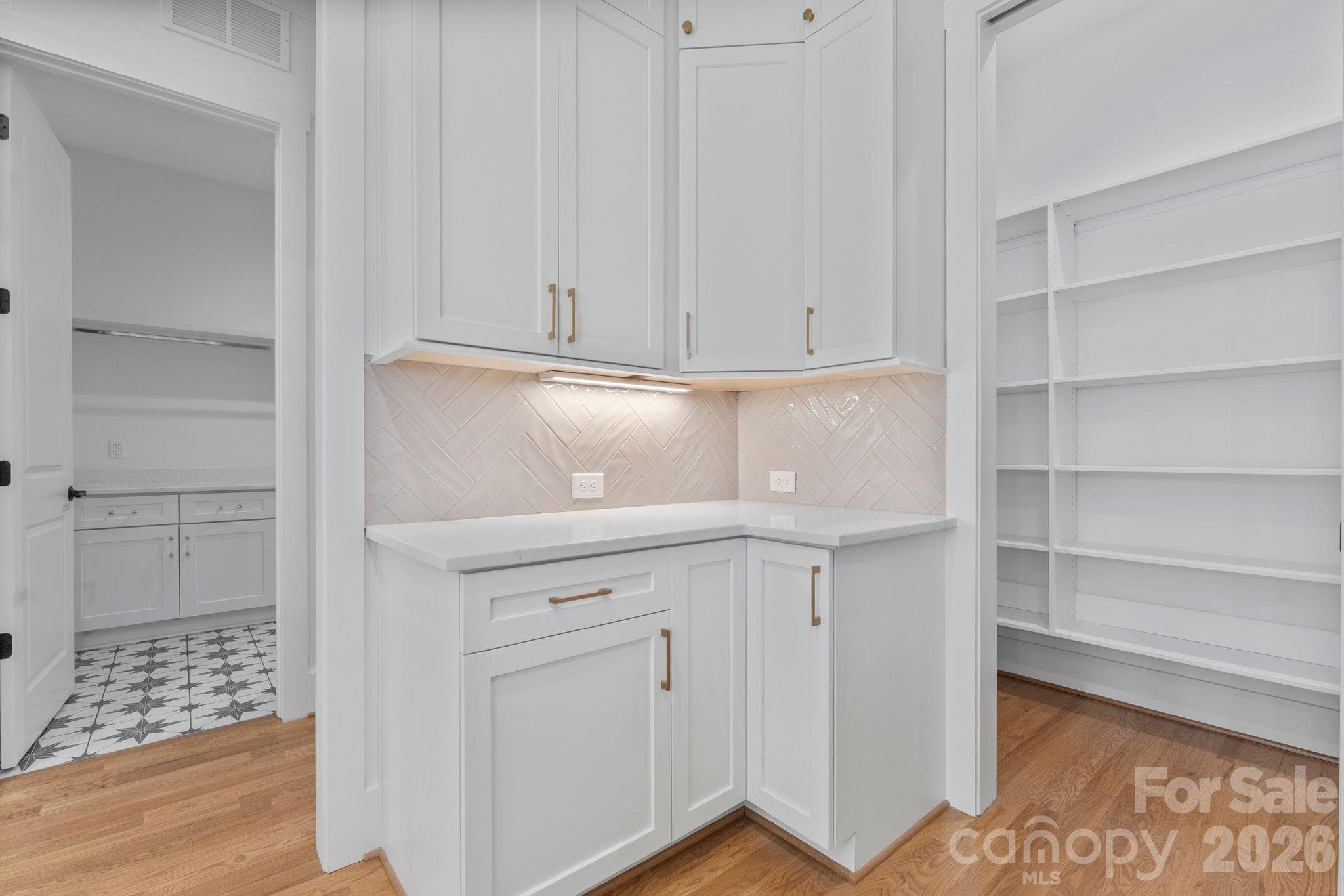 Laundry Room (left) & Pantry (right) - 80 42nd Avenue Drive NW, Hickory