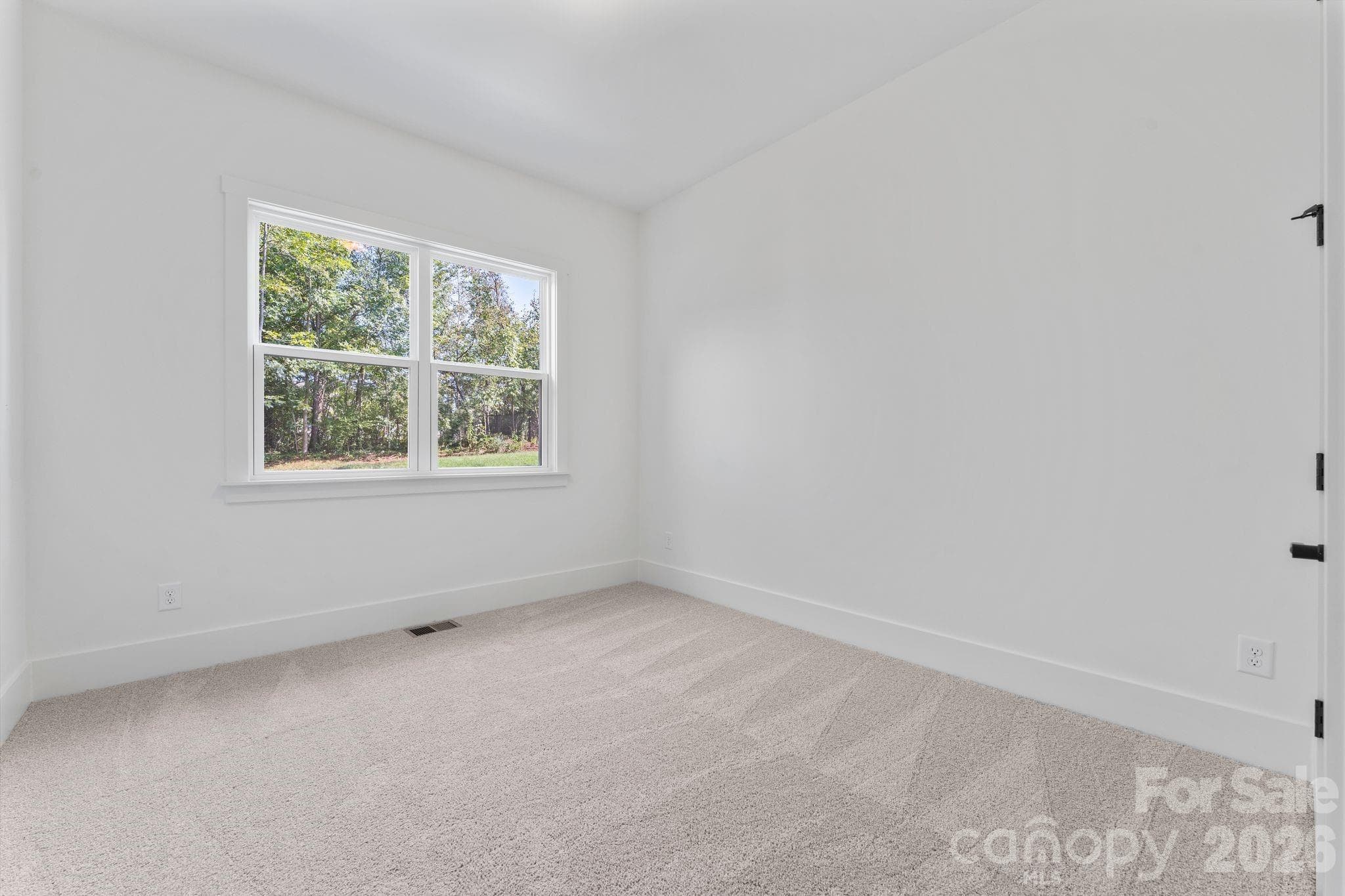 Bonus Room - 80 42nd Avenue Drive NW, Hickory