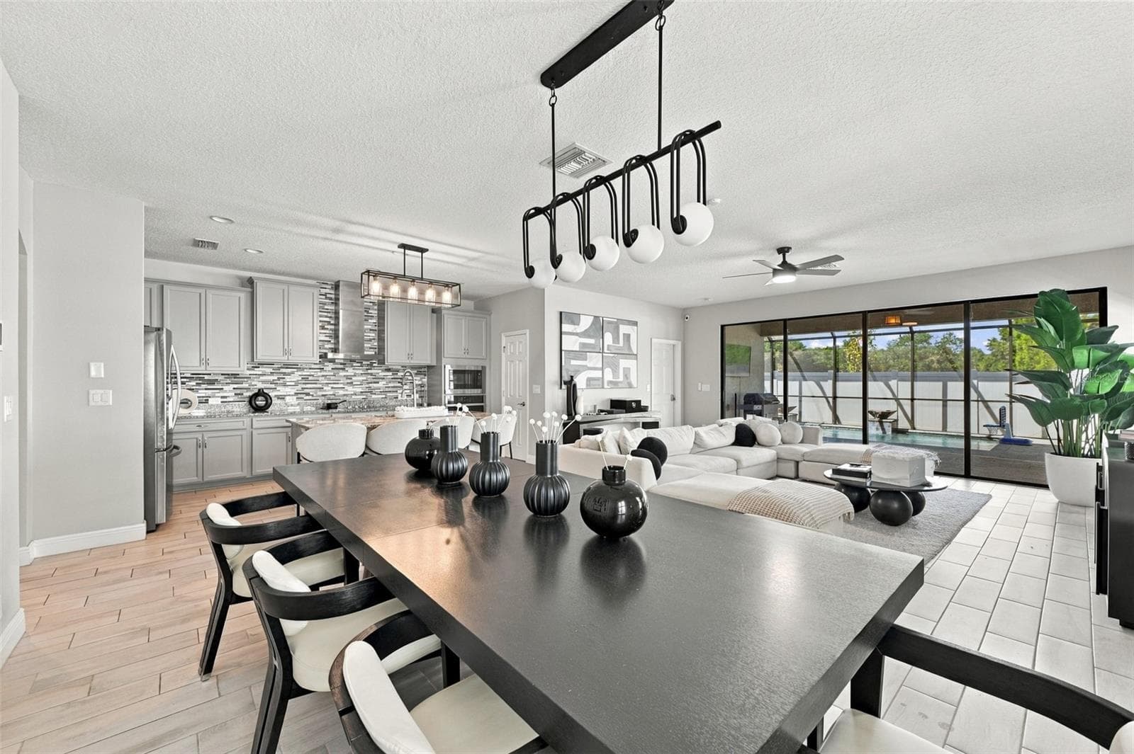Single Family Residence at 13133 MONACH ISLES DR, RIVERVIEW, photo 11 of 19
