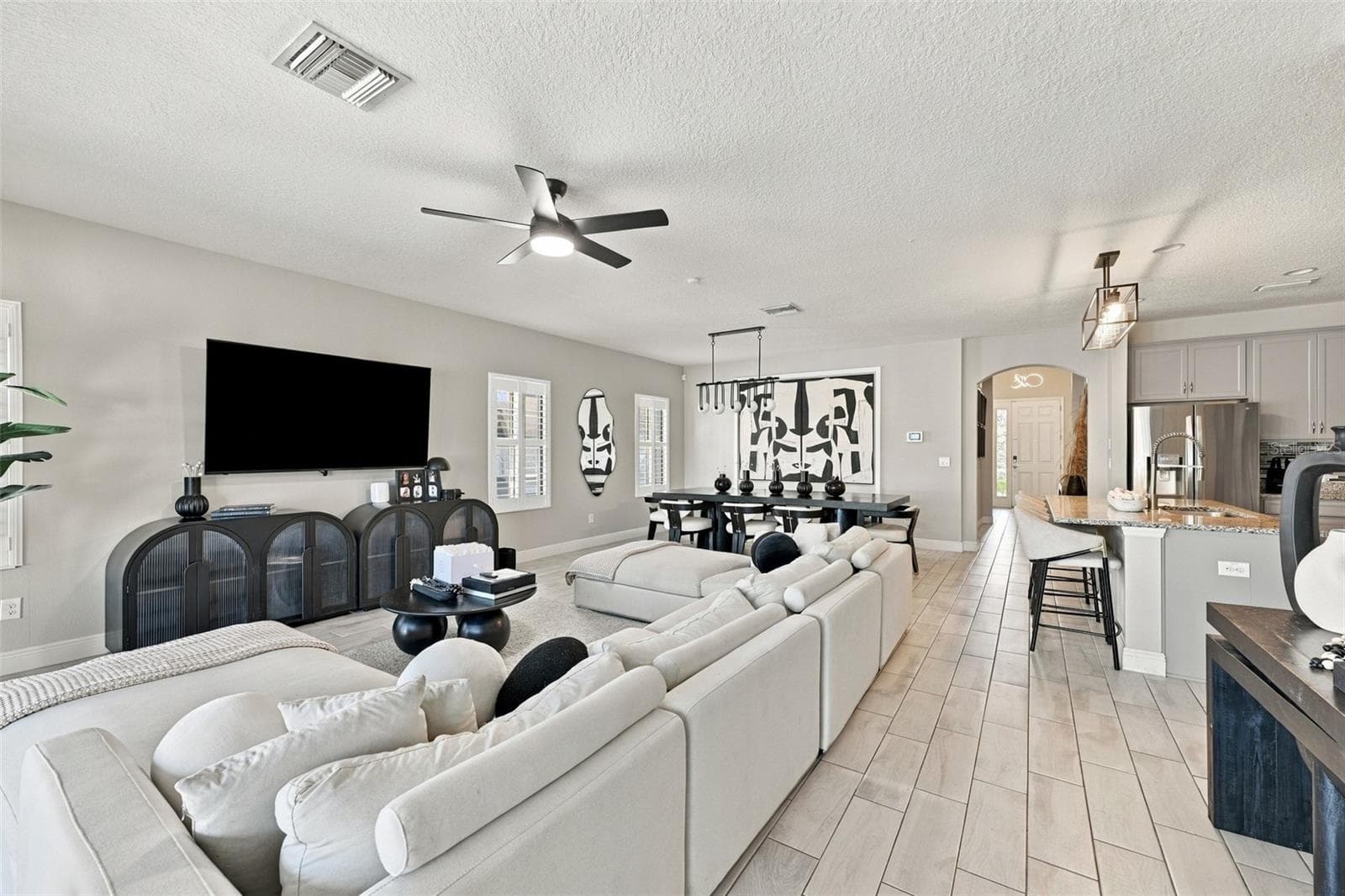 Single Family Residence at 13133 MONACH ISLES DR, RIVERVIEW, photo 13 of 19