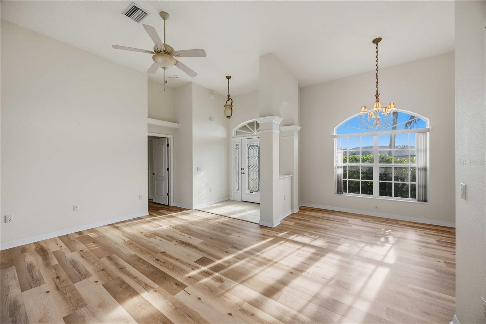 Single Family Residence at 244 FAIRWAY RD, ROTONDA WEST, photo 34 of 52