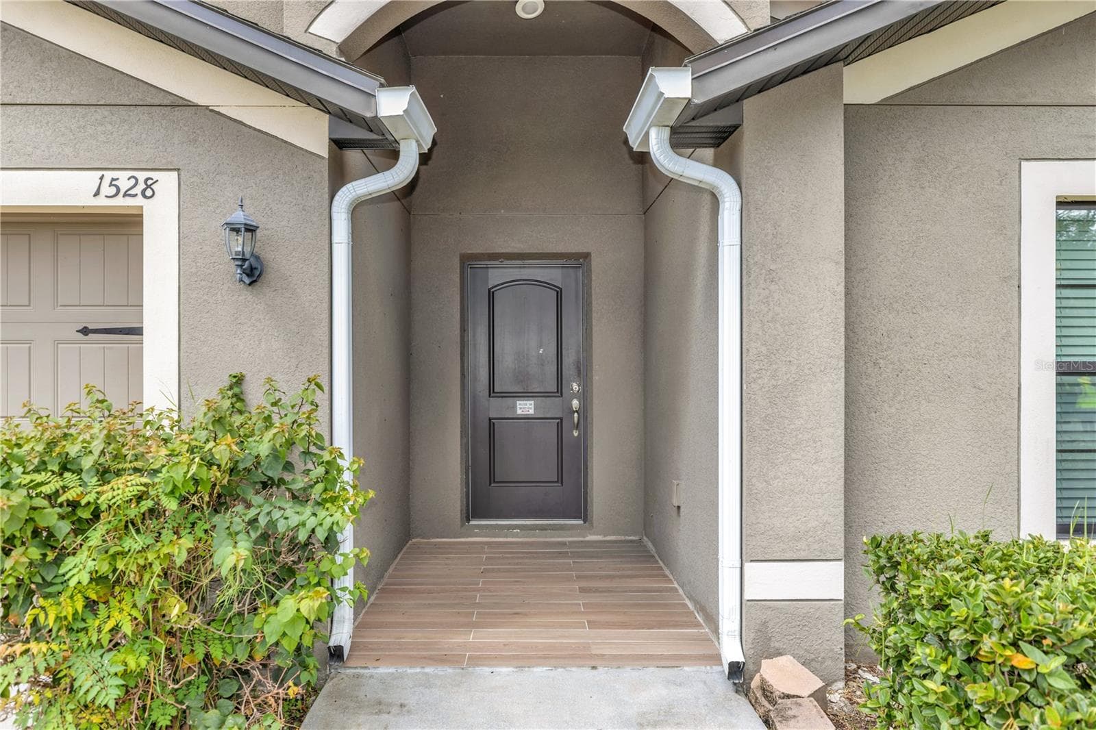 Single Family Residence at 1528 E FALMOUTH AVE, DELTONA, photo 3 of 35