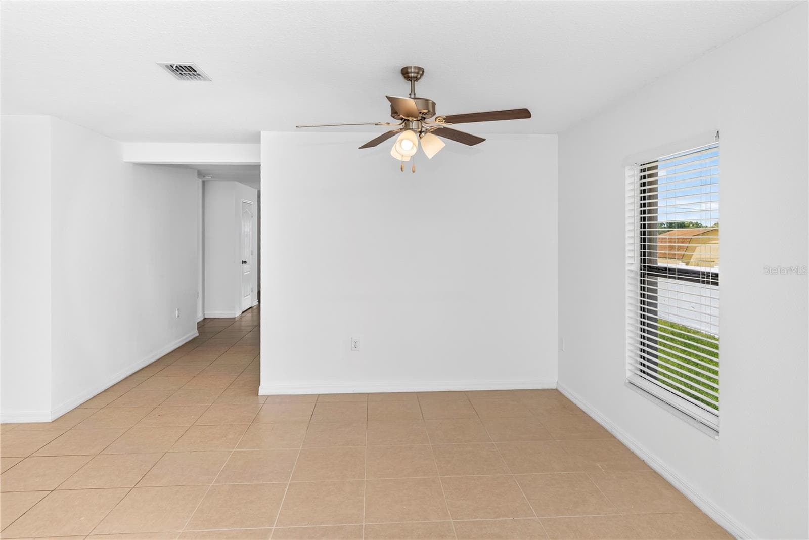 Single Family Residence at 1528 E FALMOUTH AVE, DELTONA, photo 9 of 35