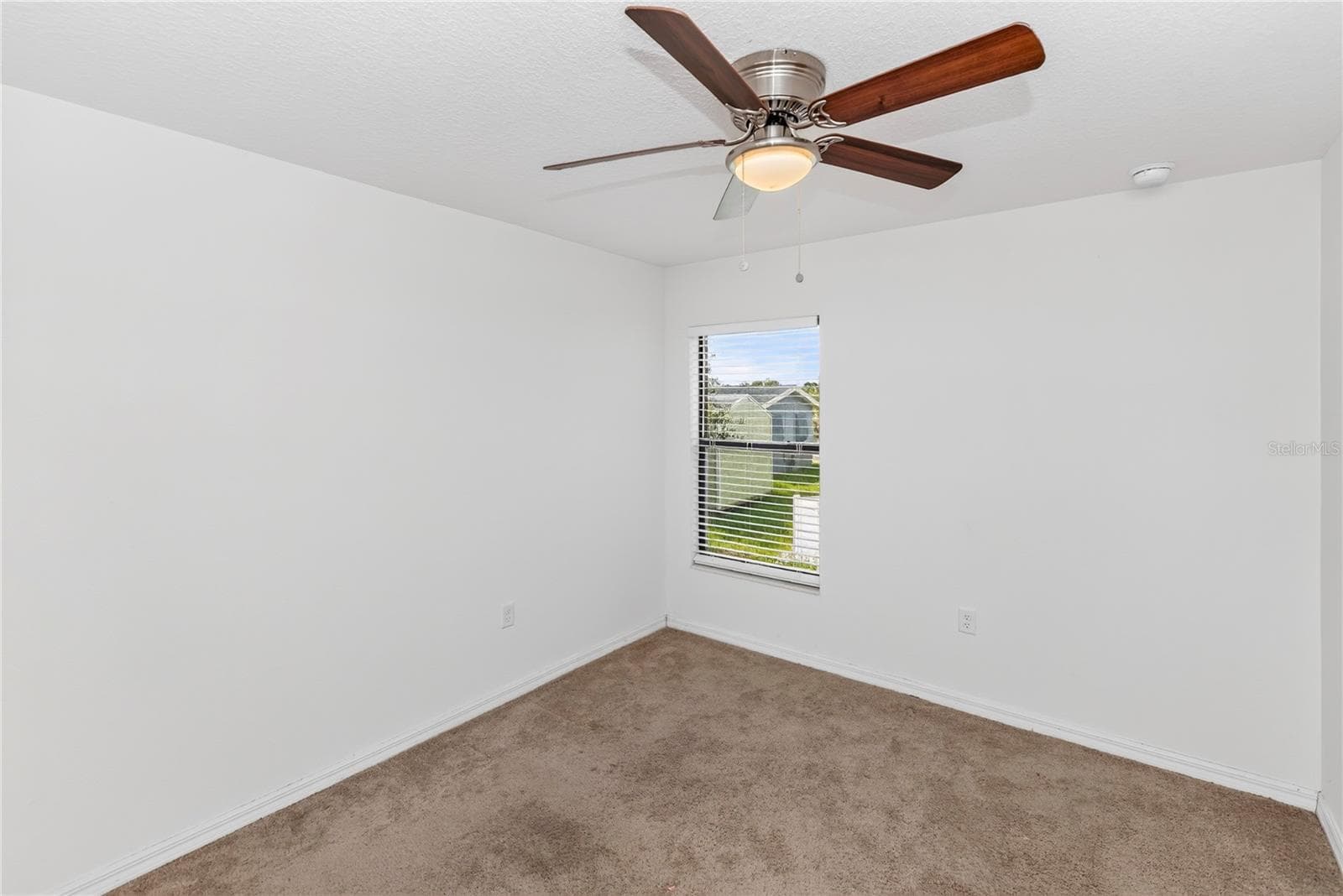 Single Family Residence at 1528 E FALMOUTH AVE, DELTONA, photo 22 of 35