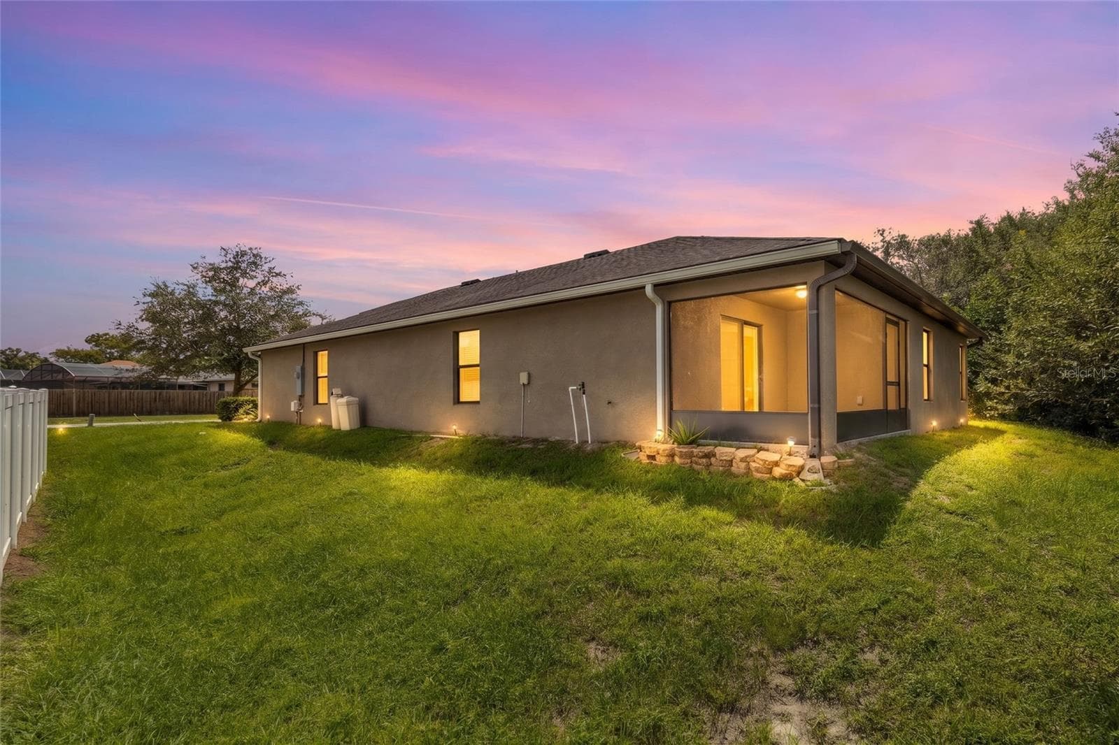 Single Family Residence at 1528 E FALMOUTH AVE, DELTONA, photo 25 of 35