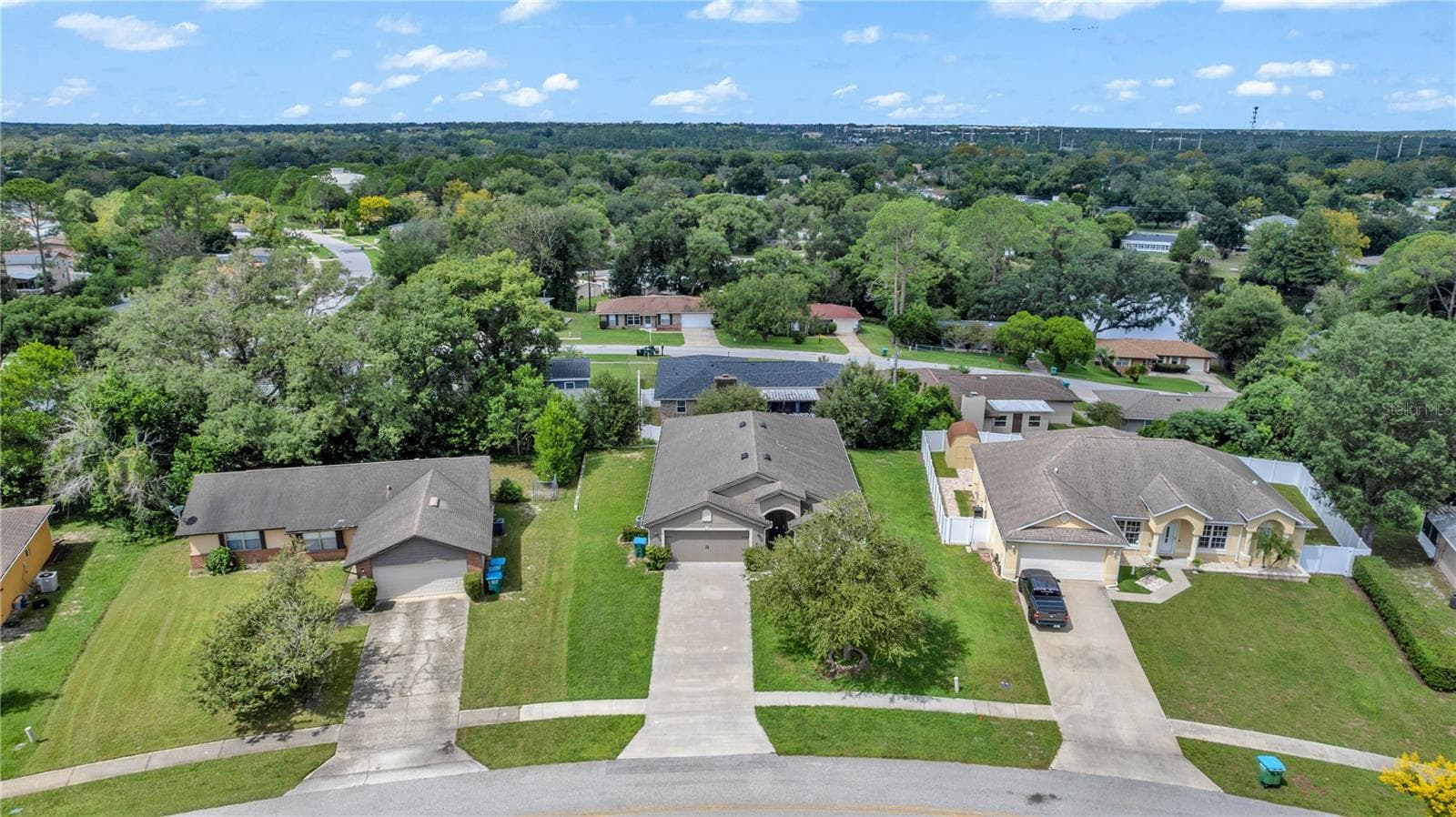 Single Family Residence at 1528 E FALMOUTH AVE, DELTONA, photo 29 of 35