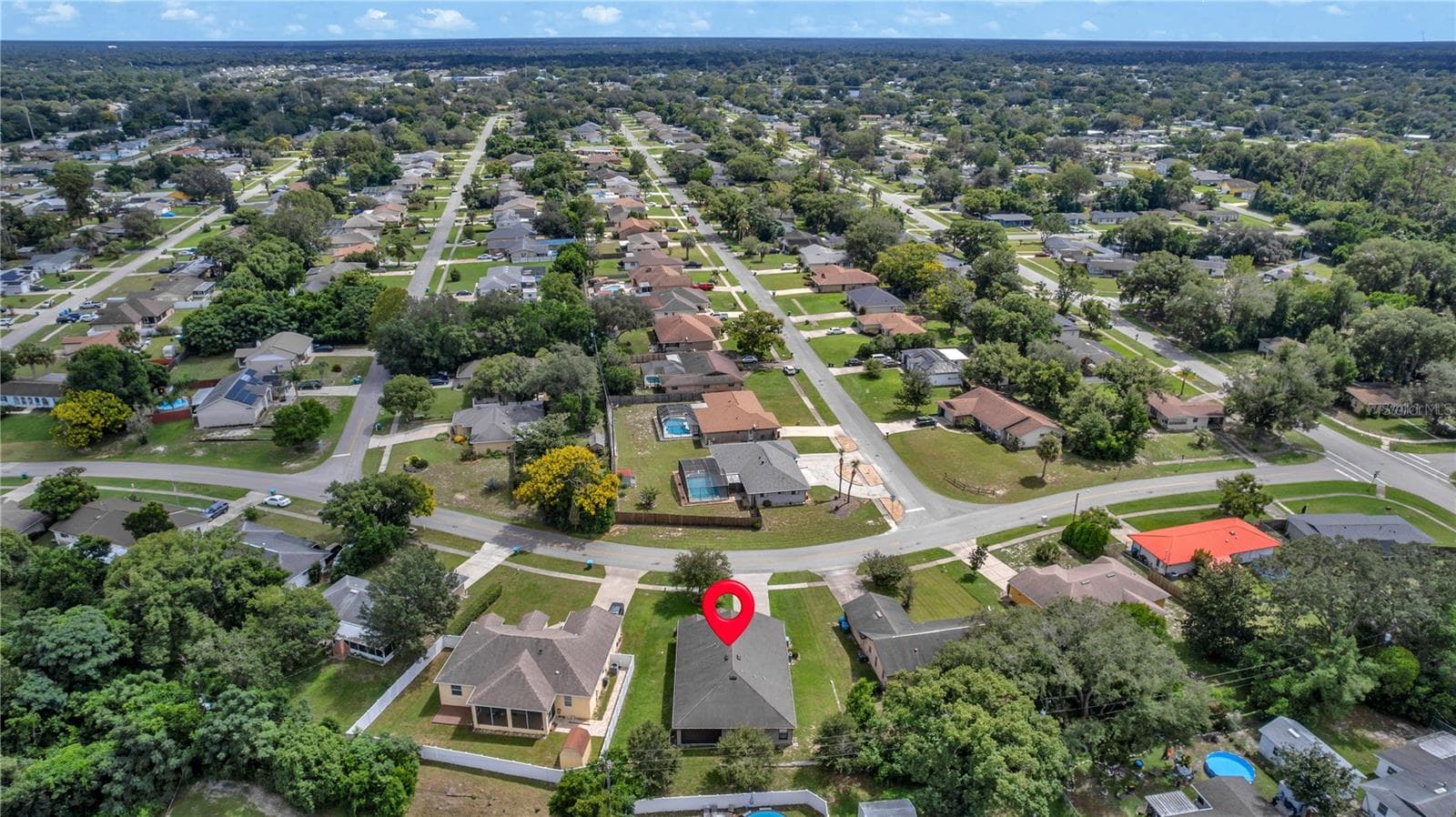 Single Family Residence at 1528 E FALMOUTH AVE, DELTONA, photo 32 of 35
