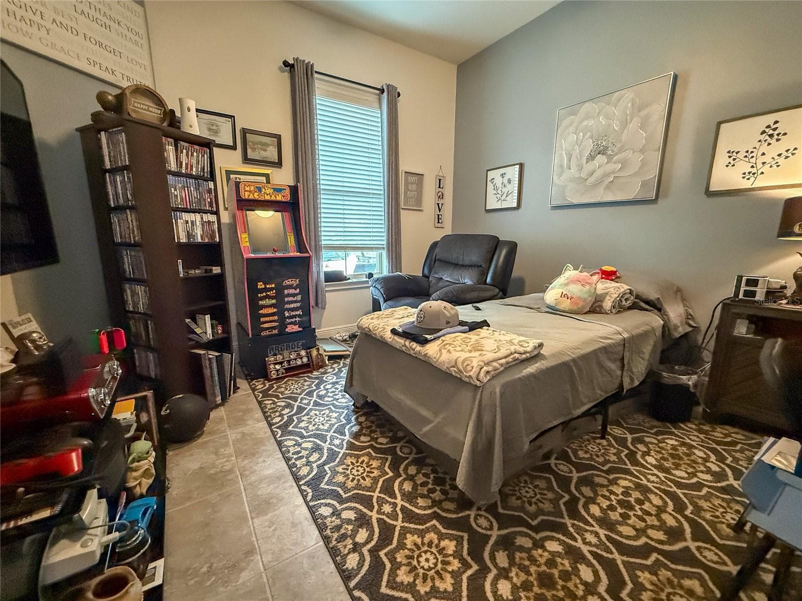 Single Family Residence at 14150 ALAFAYA OAK BND, ORLANDO, photo 16 of 66