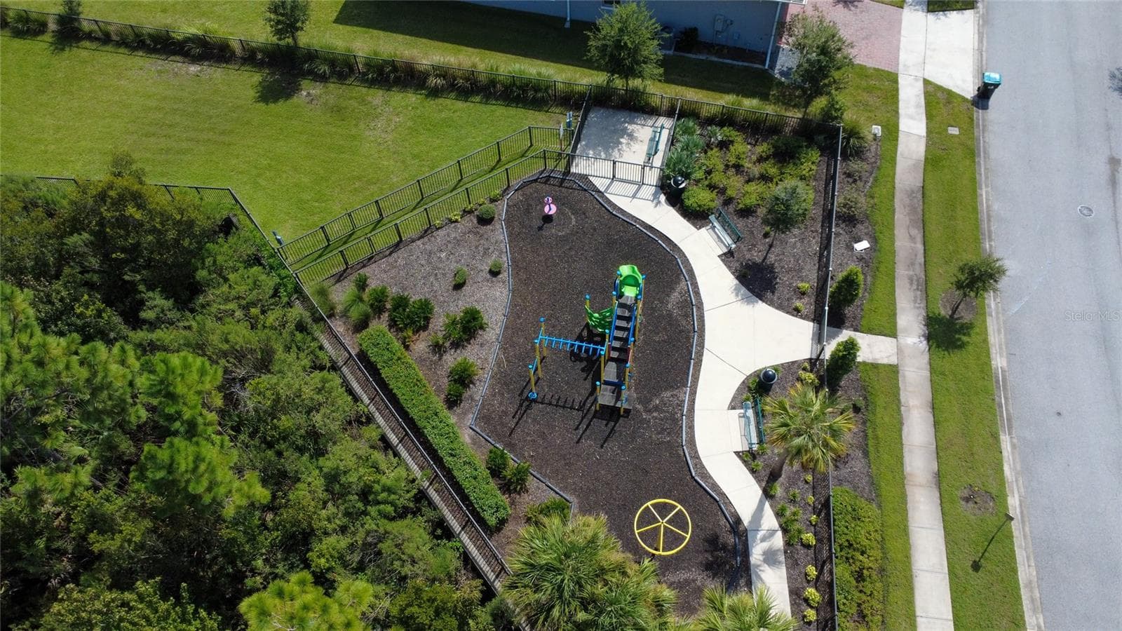 AERIAL OF COMMUNITY PLAYGROUND & DOGPARK - 14150 ALAFAYA OAK BND, ORLANDO