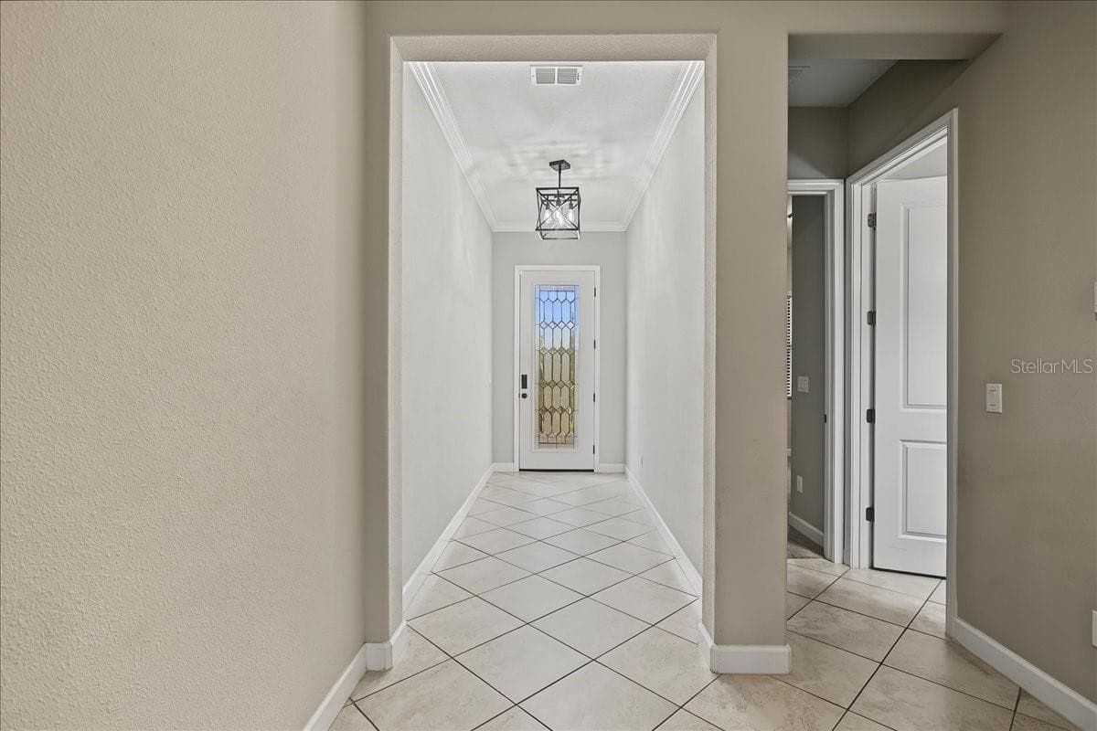 Single Family Residence at 8099 LAGO MIST WAY, WESLEY CHAPEL, photo 7 of 128