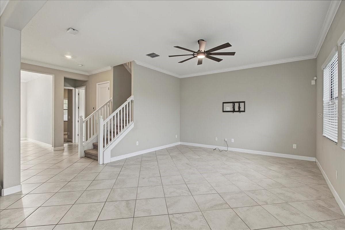 Single Family Residence at 8099 LAGO MIST WAY, WESLEY CHAPEL, photo 9 of 128