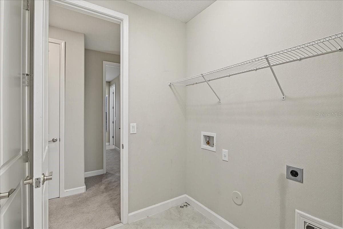 Single Family Residence at 8099 LAGO MIST WAY, WESLEY CHAPEL, photo 80 of 128