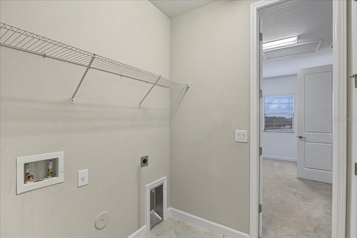 Single Family Residence at 8099 LAGO MIST WAY, WESLEY CHAPEL, photo 81 of 128