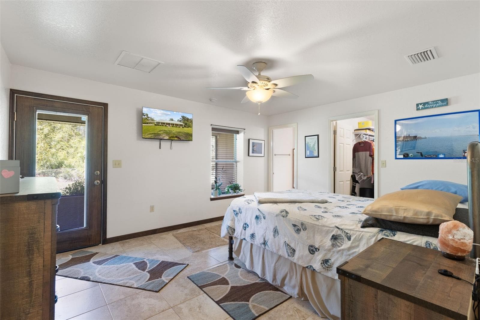 Single Family Residence at 303 NE 290TH AVE, OLD TOWN, photo 15 of 74