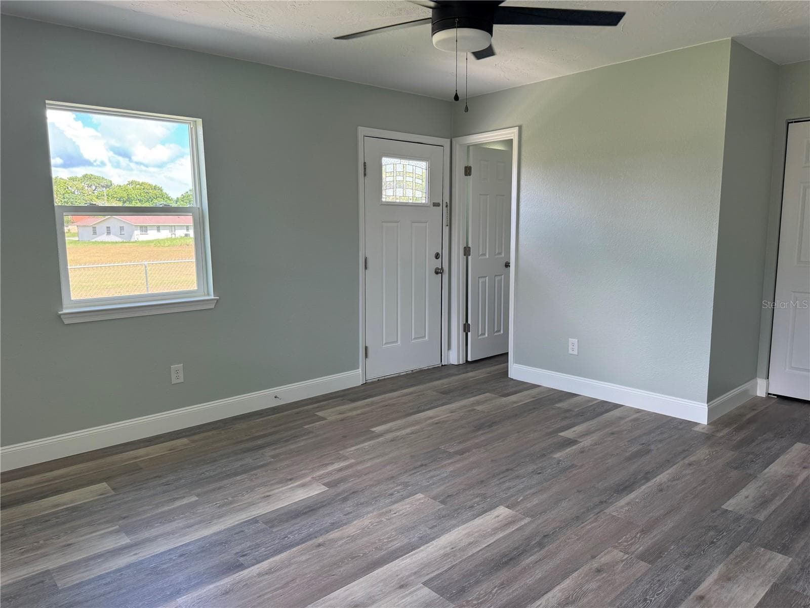 Single Family Residence at 26 SPRING LOOP CIR, OCALA, photo 3 of 20