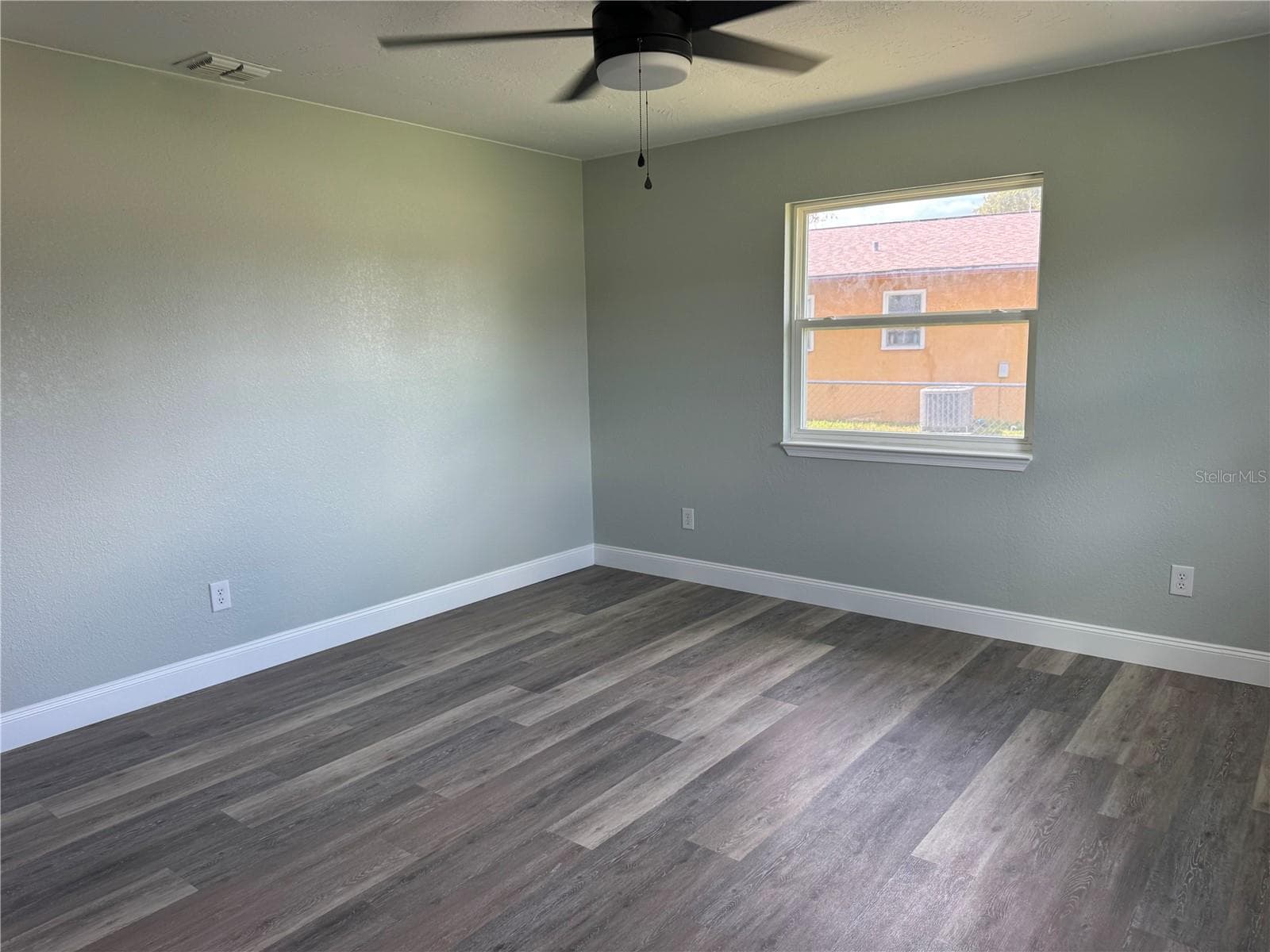 Single Family Residence at 26 SPRING LOOP CIR, OCALA, photo 14 of 20