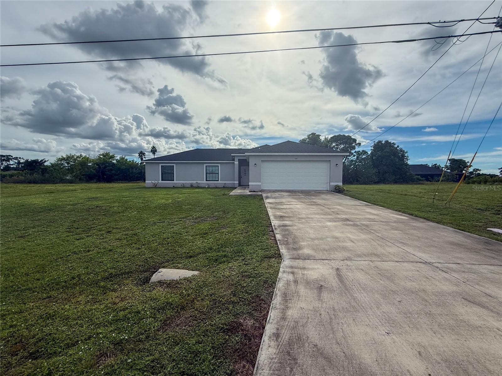 514 NE 5TH PL