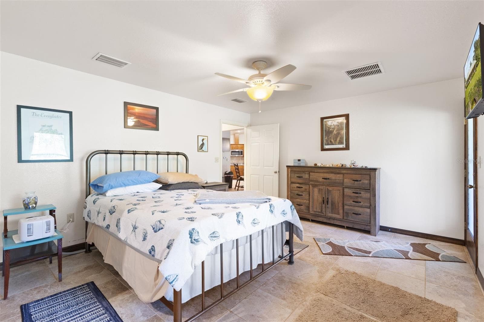 Manufactured Home at 305 NE 290TH AVE, OLD TOWN, photo 37 of 76