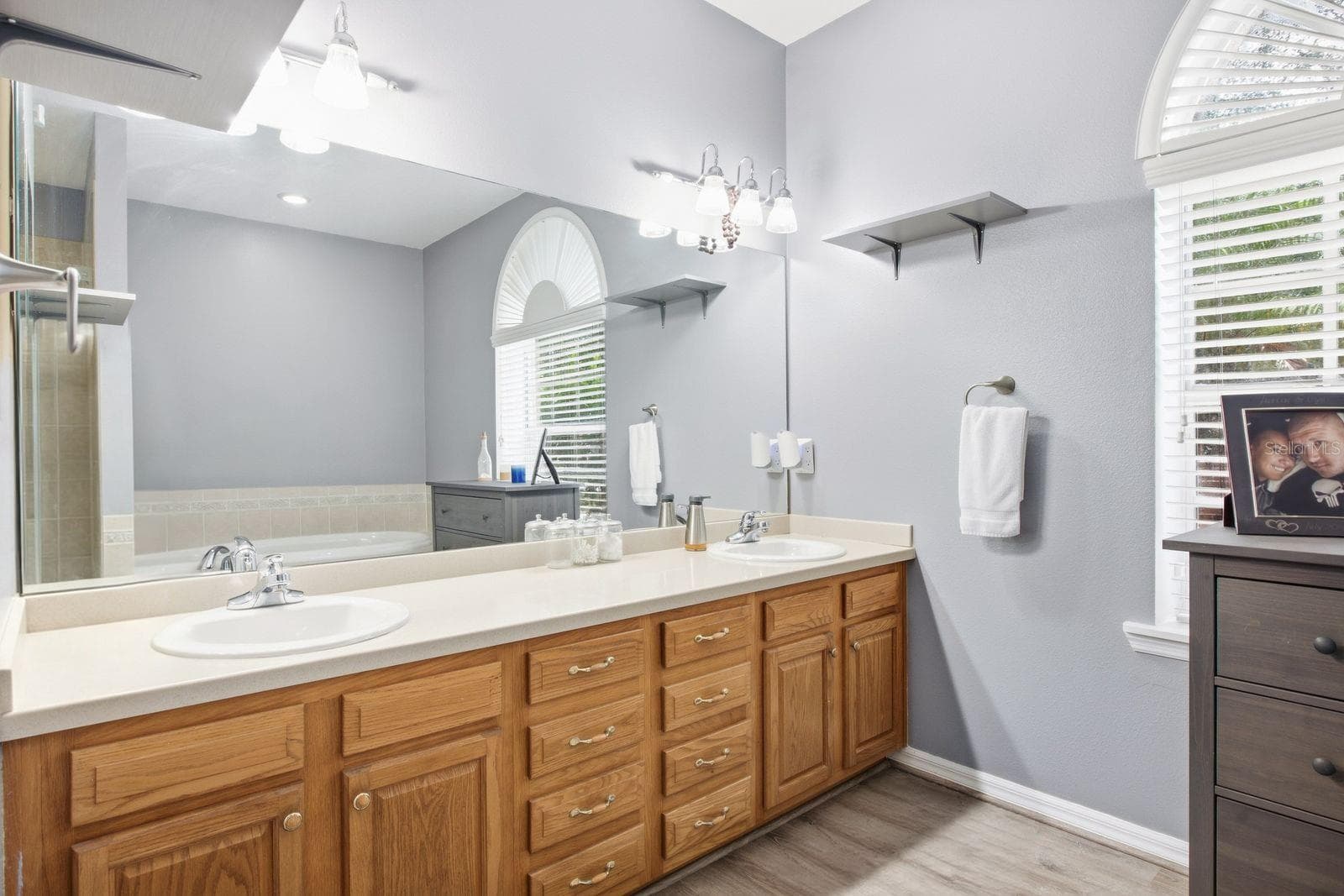 Single Family Residence at 6728 THACKSTON DR, RIVERVIEW, photo 18 of 54