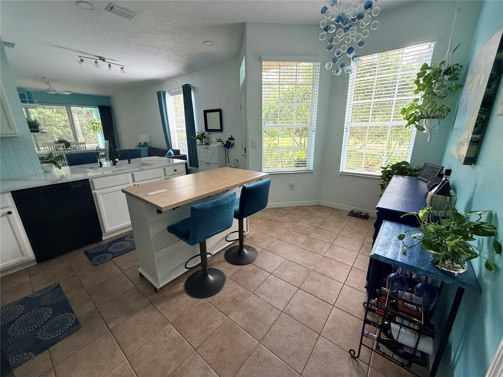 Townhouse at 6237 DUCK KEY CT, TAMPA, photo 7 of 25