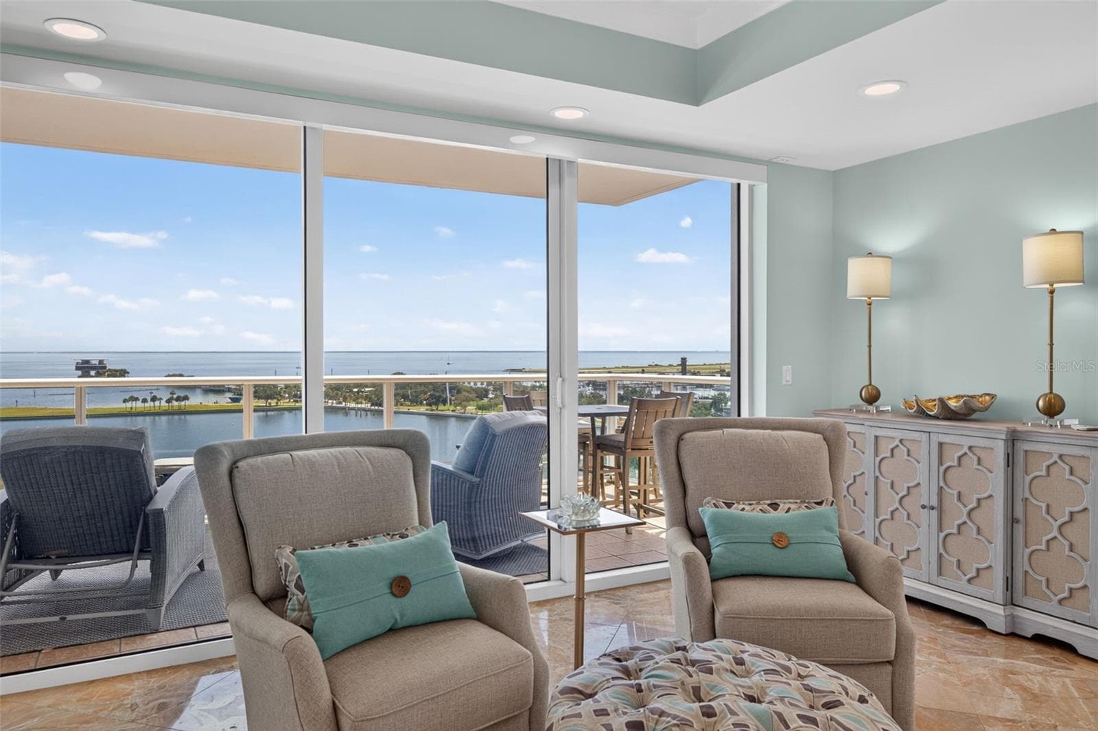 Condominium at 400 BEACH DR NE #1004, ST PETERSBURG, photo 27 of 79