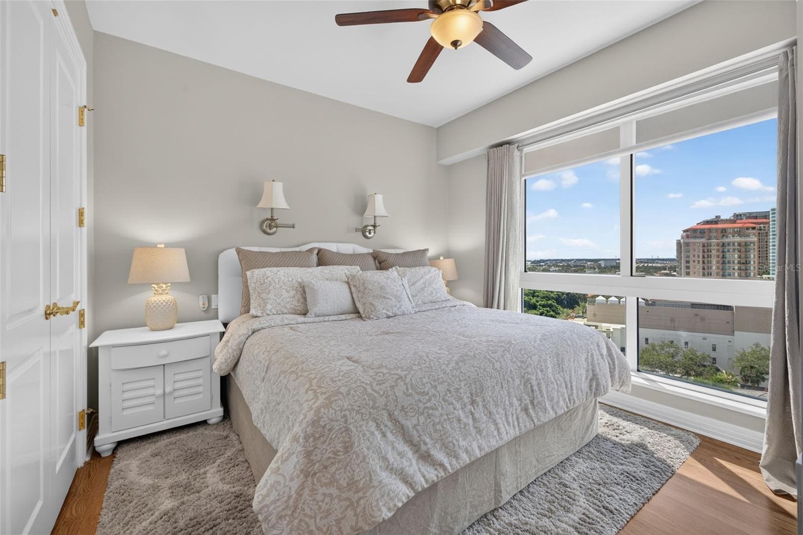 Condominium at 400 BEACH DR NE #1004, ST PETERSBURG, photo 43 of 79