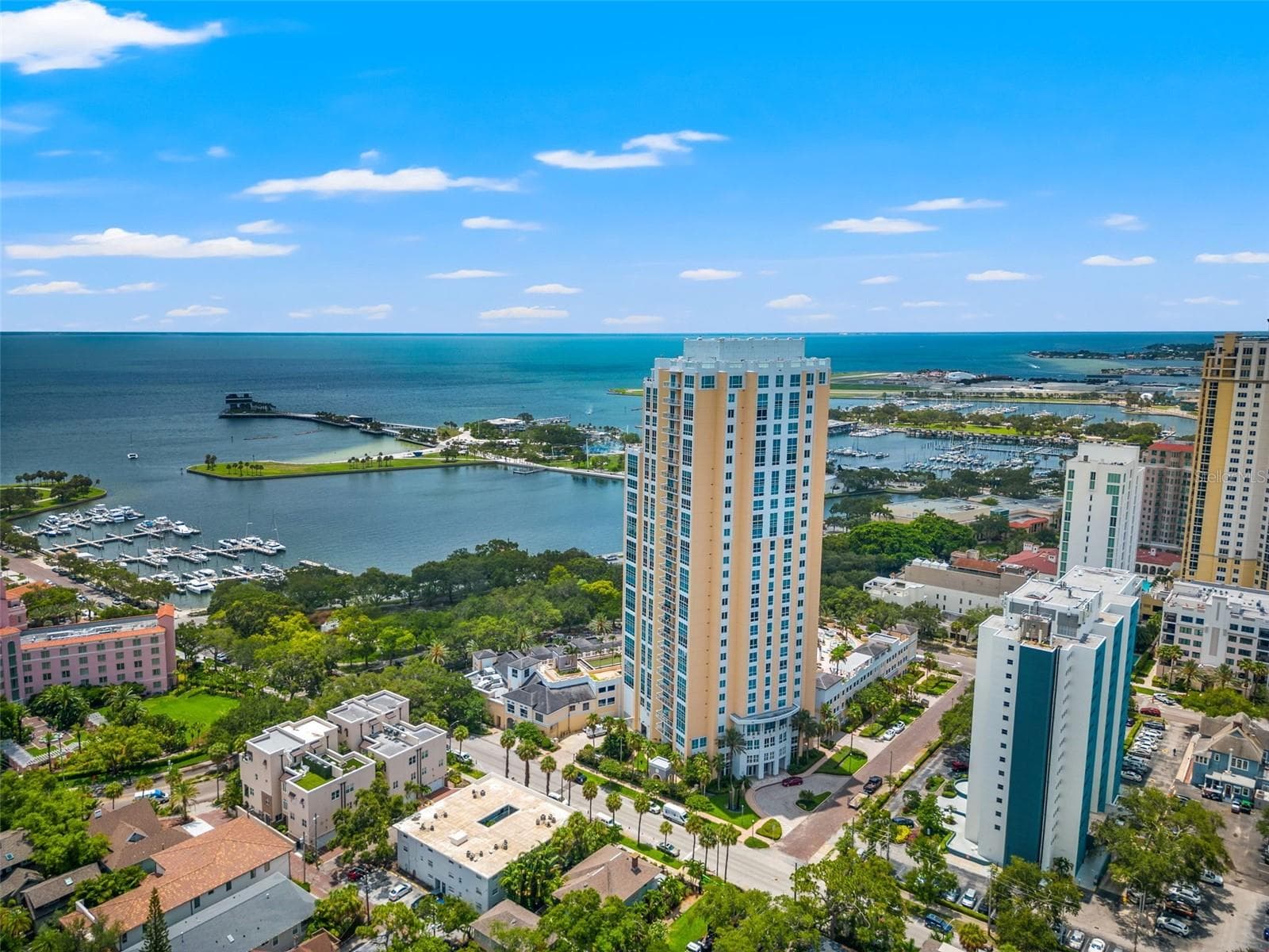Condominium at 400 BEACH DR NE #1004, ST PETERSBURG, photo 60 of 79