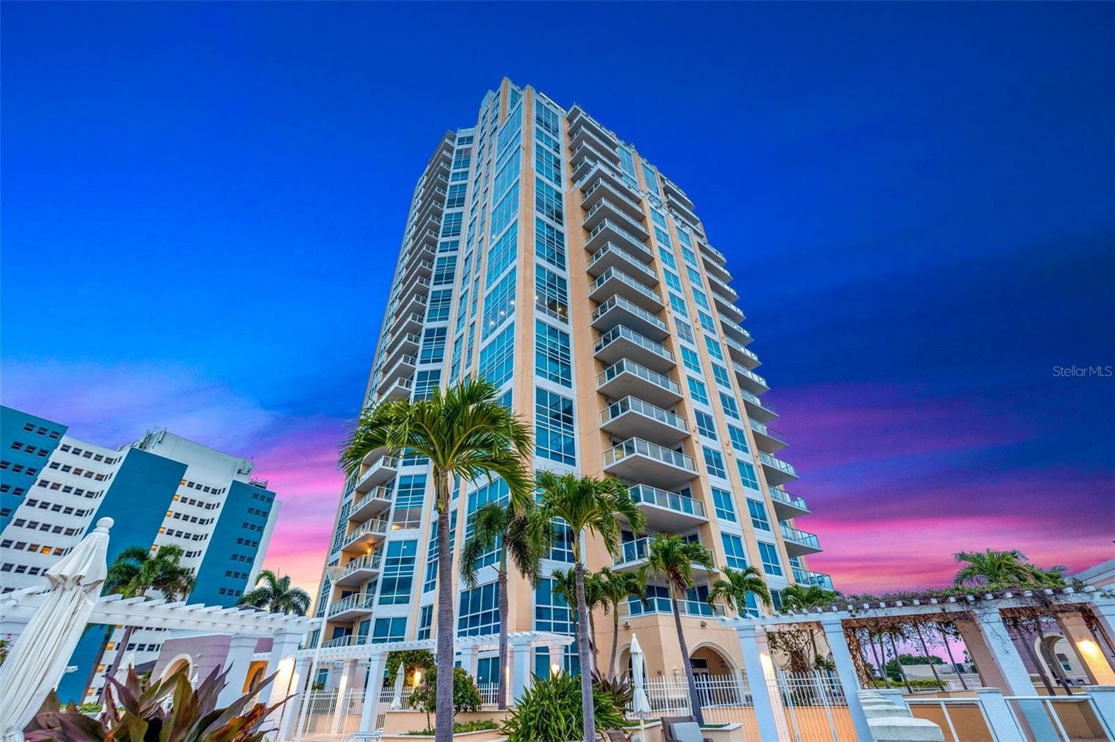 Condominium at 400 BEACH DR NE #1004, ST PETERSBURG, photo 78 of 79