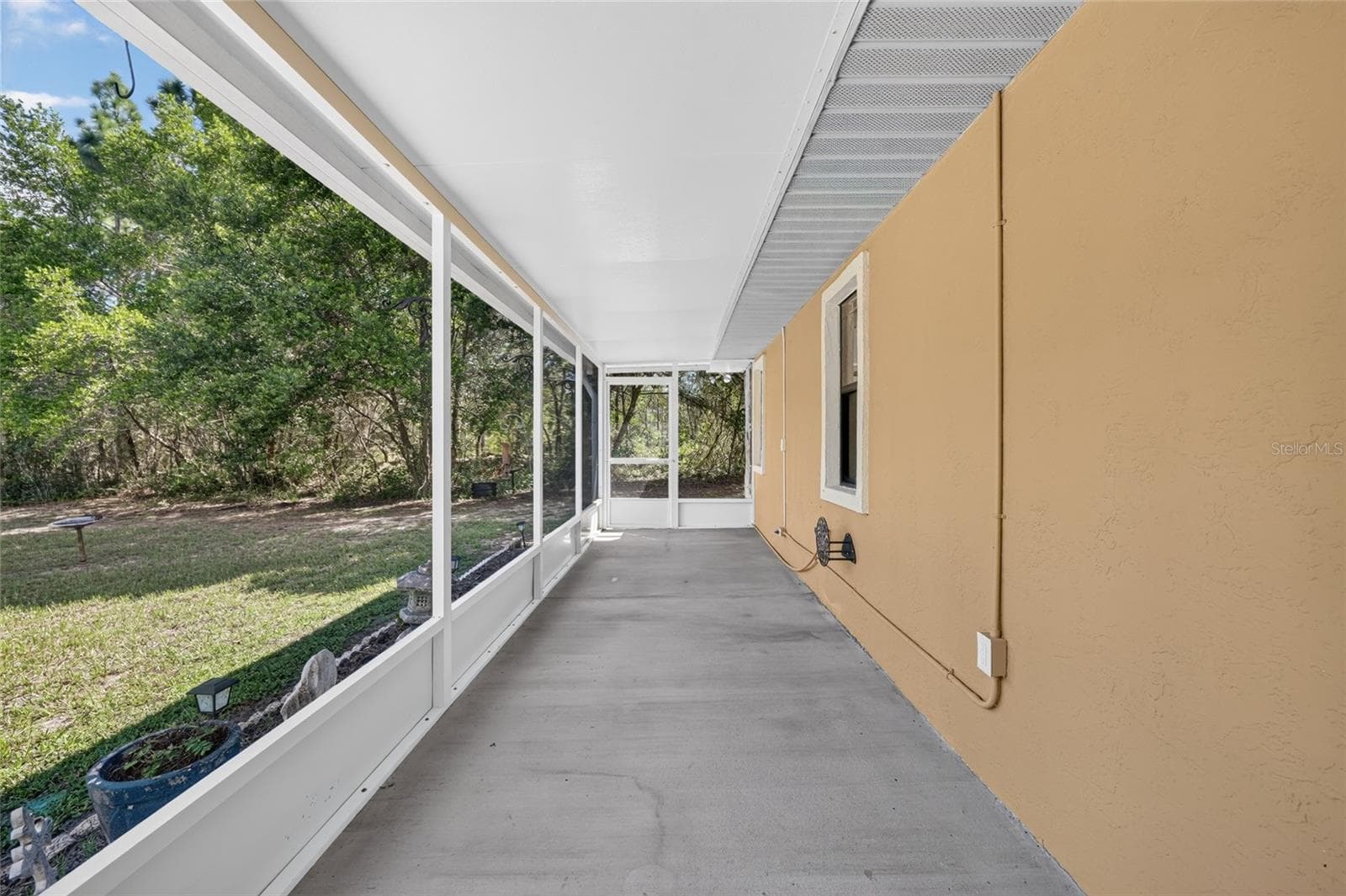 Single Family Residence at 6520 W CANDIER CT, DUNNELLON, photo 11 of 74