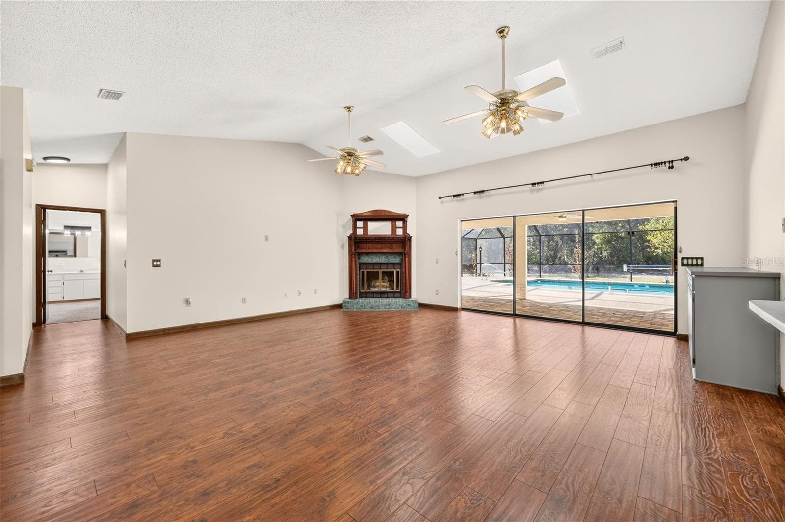 Single Family Residence at 6520 W CANDIER CT, DUNNELLON, photo 17 of 74
