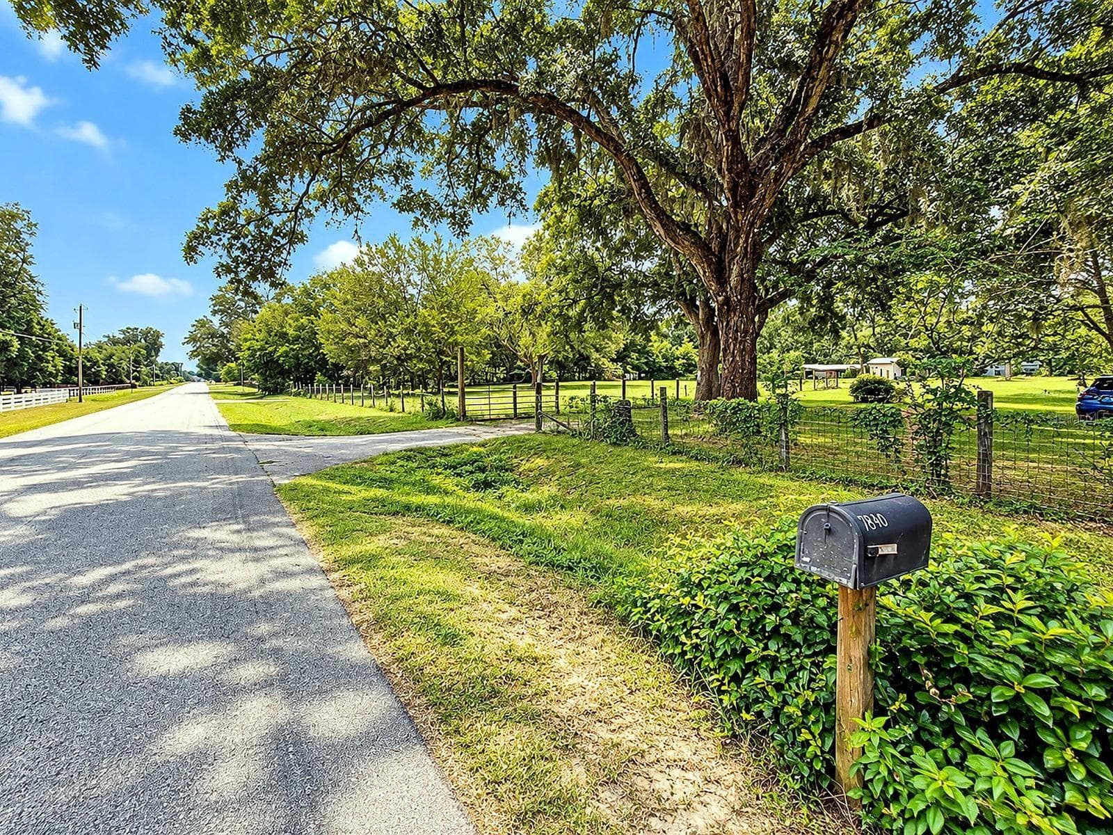 Manufactured Home at 7830 SW 19TH PL, OCALA, photo 4 of 42