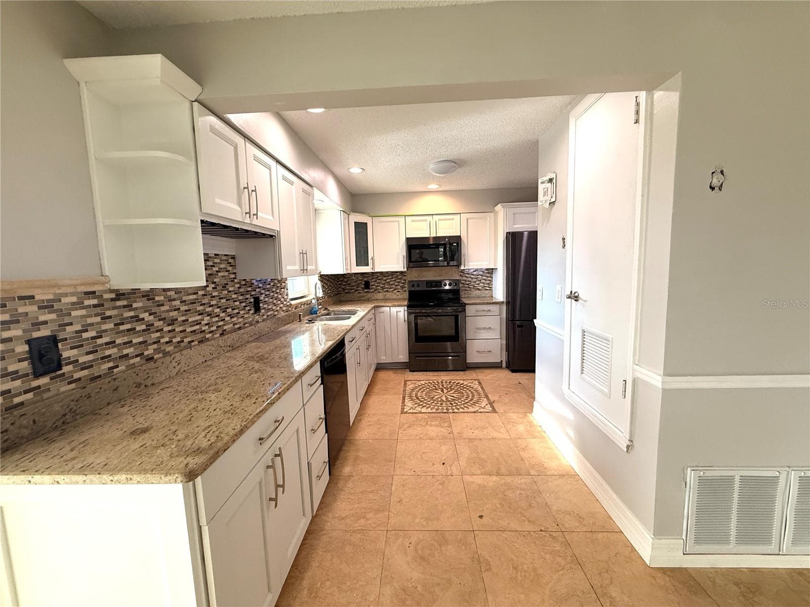 Single Family Residence at 6254 DALTON ST, SPRING HILL, photo 6 of 49