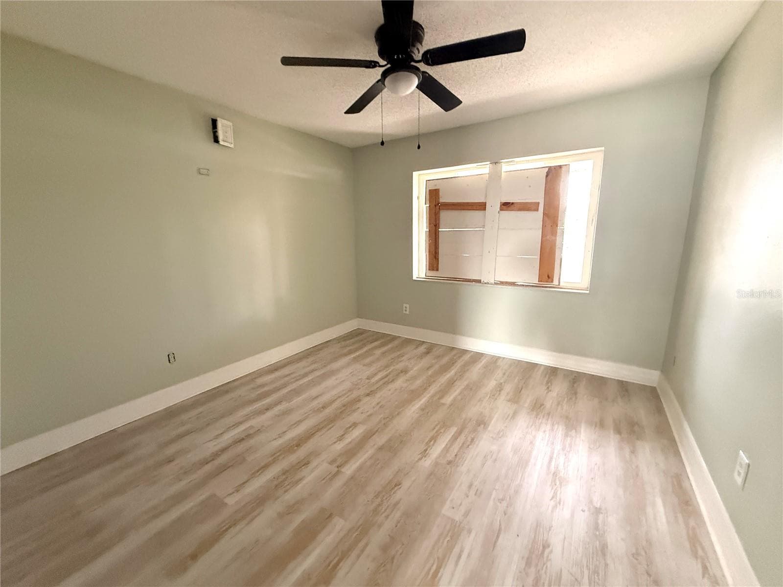 Single Family Residence at 6254 DALTON ST, SPRING HILL, photo 8 of 49