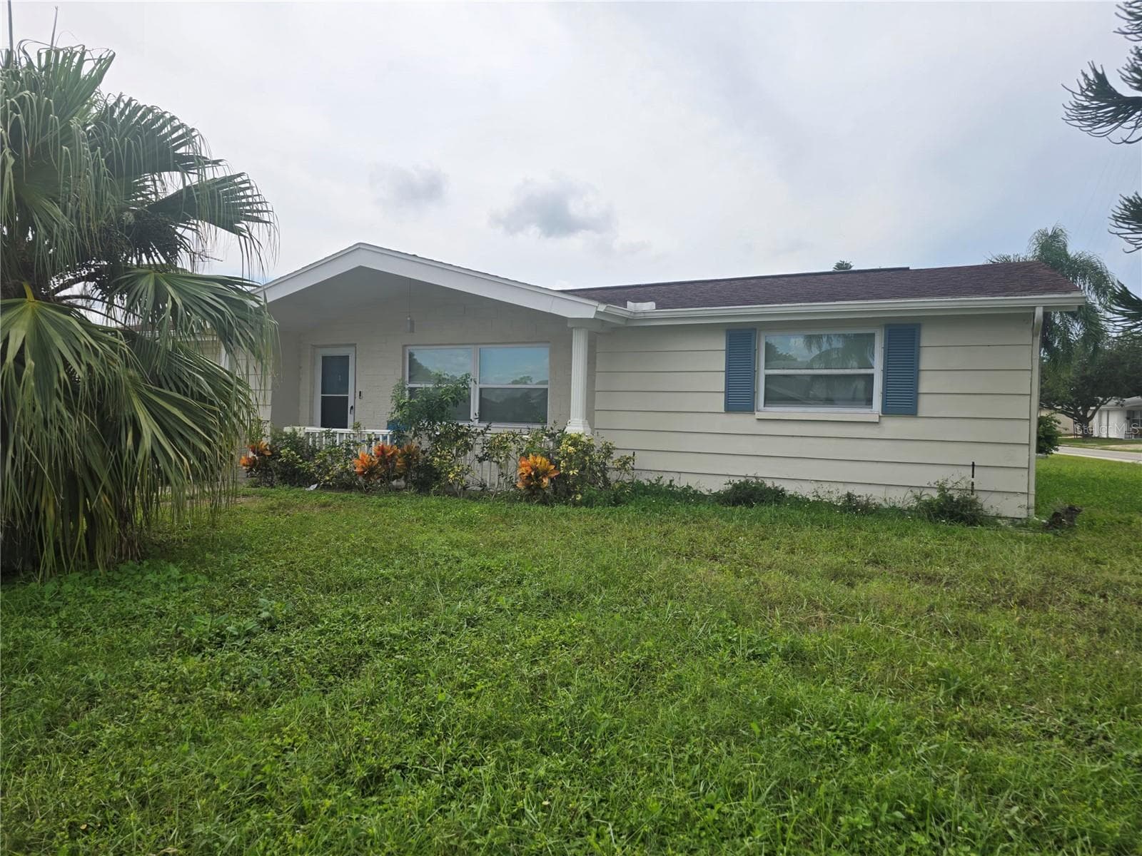 2055 NORFOLK DR