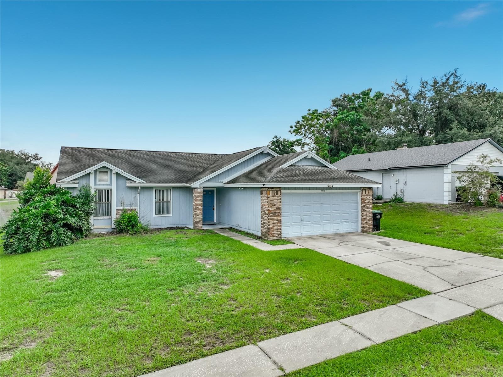 Single Family Residence at 2943 ROUNDABOUT LN, ORLANDO, photo 2 of 47
