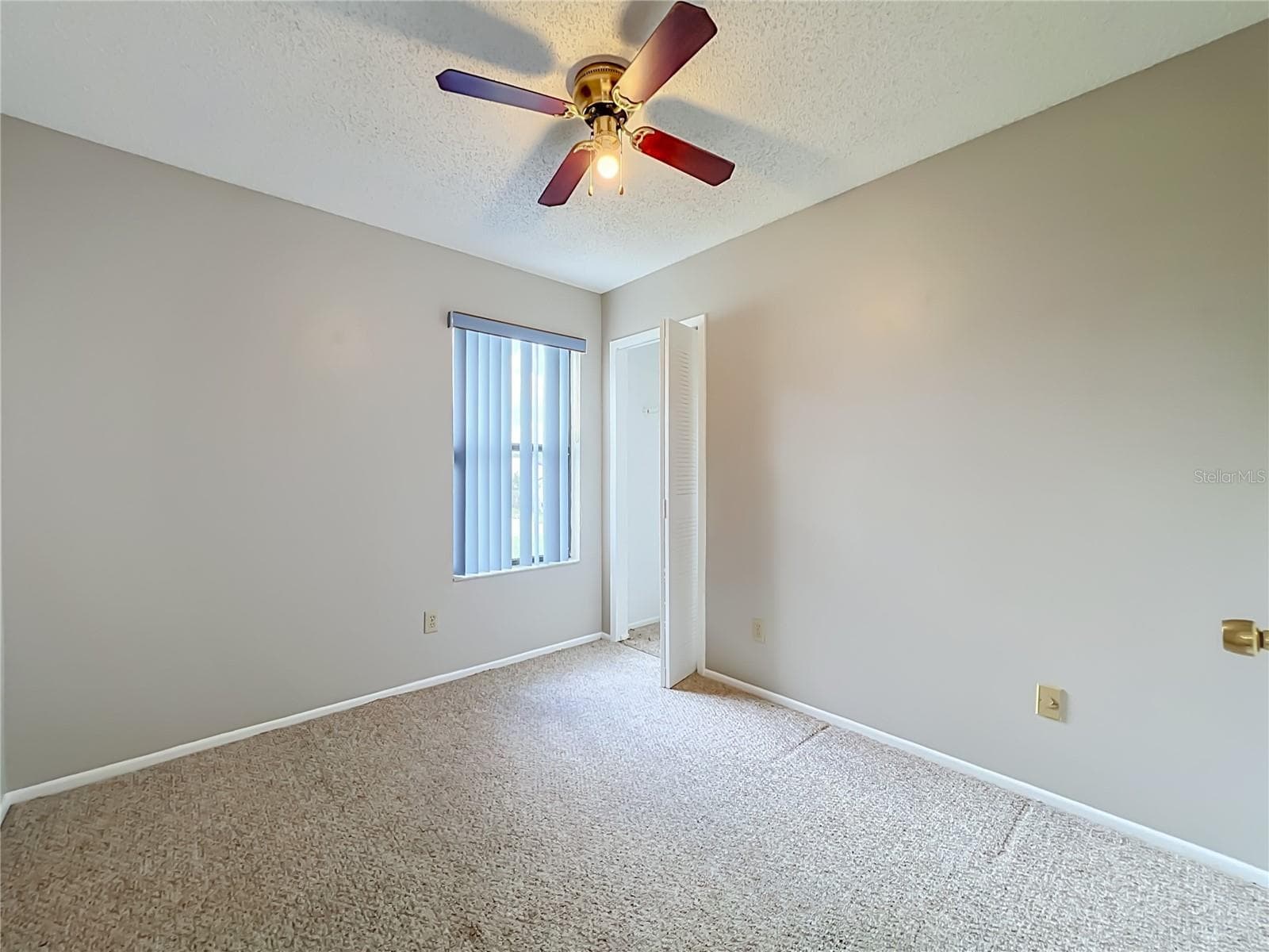 Single Family Residence at 2943 ROUNDABOUT LN, ORLANDO, photo 24 of 47