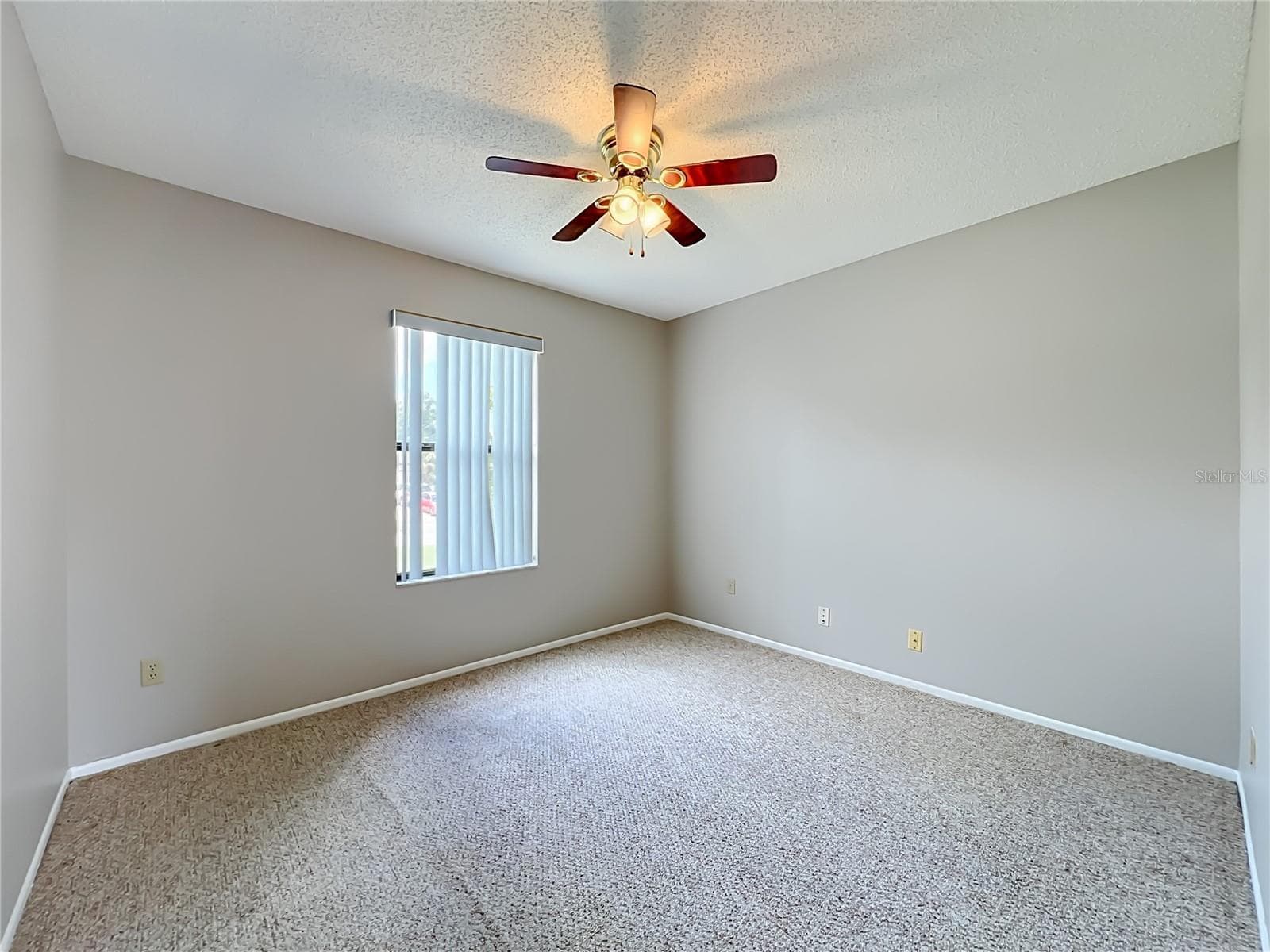 Single Family Residence at 2943 ROUNDABOUT LN, ORLANDO, photo 26 of 47