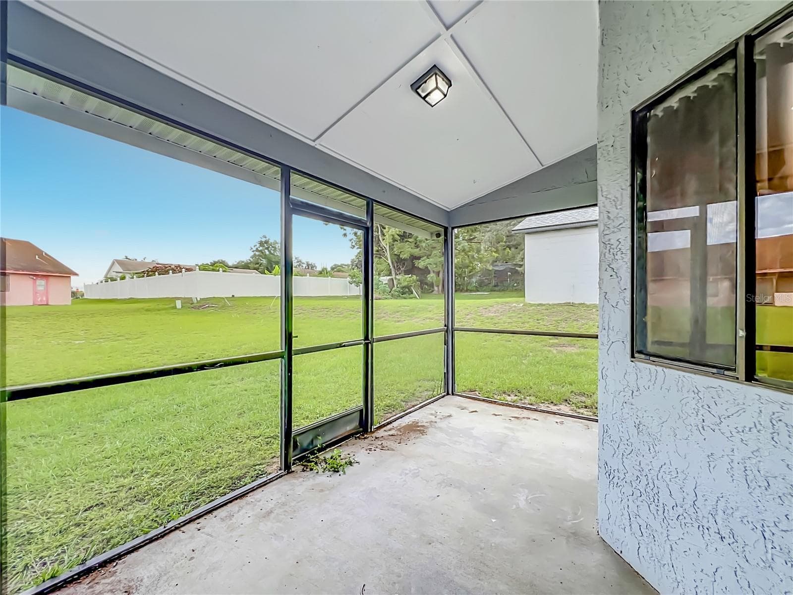 Single Family Residence at 2943 ROUNDABOUT LN, ORLANDO, photo 38 of 47