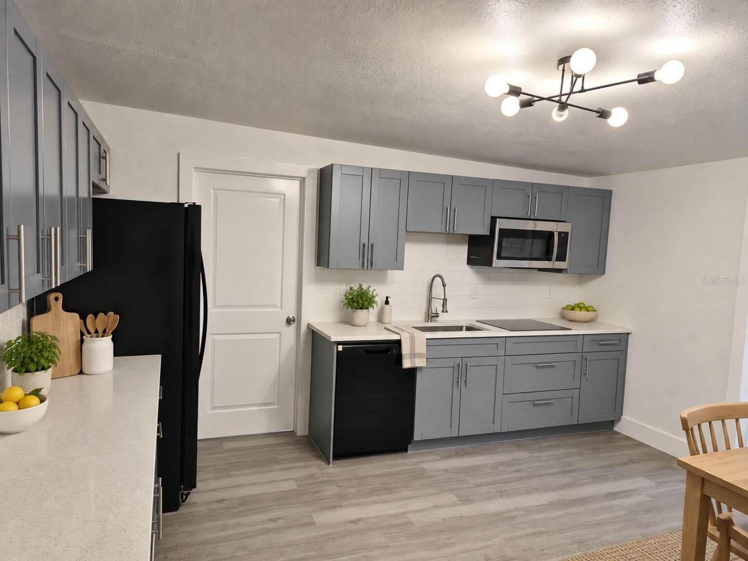 Single Family Residence at 1810 E CAROL DR, PLANT CITY, photo 11 of 32